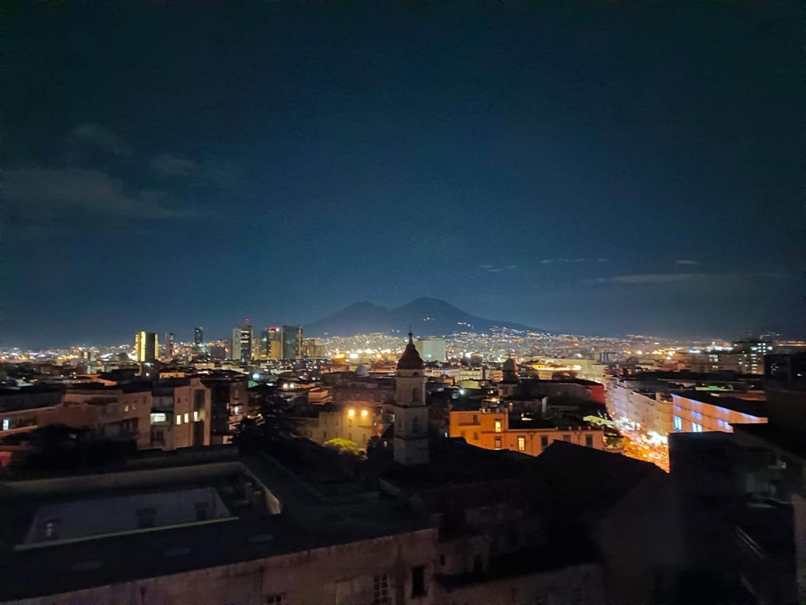 Faccia Gialla Napoli Casa Vacanze Bagian luar foto