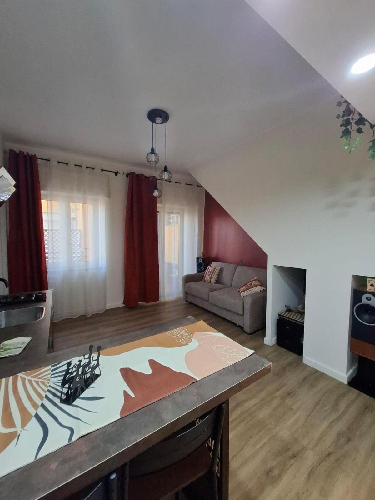 Faccia Gialla Napoli Casa Vacanze Bagian luar foto