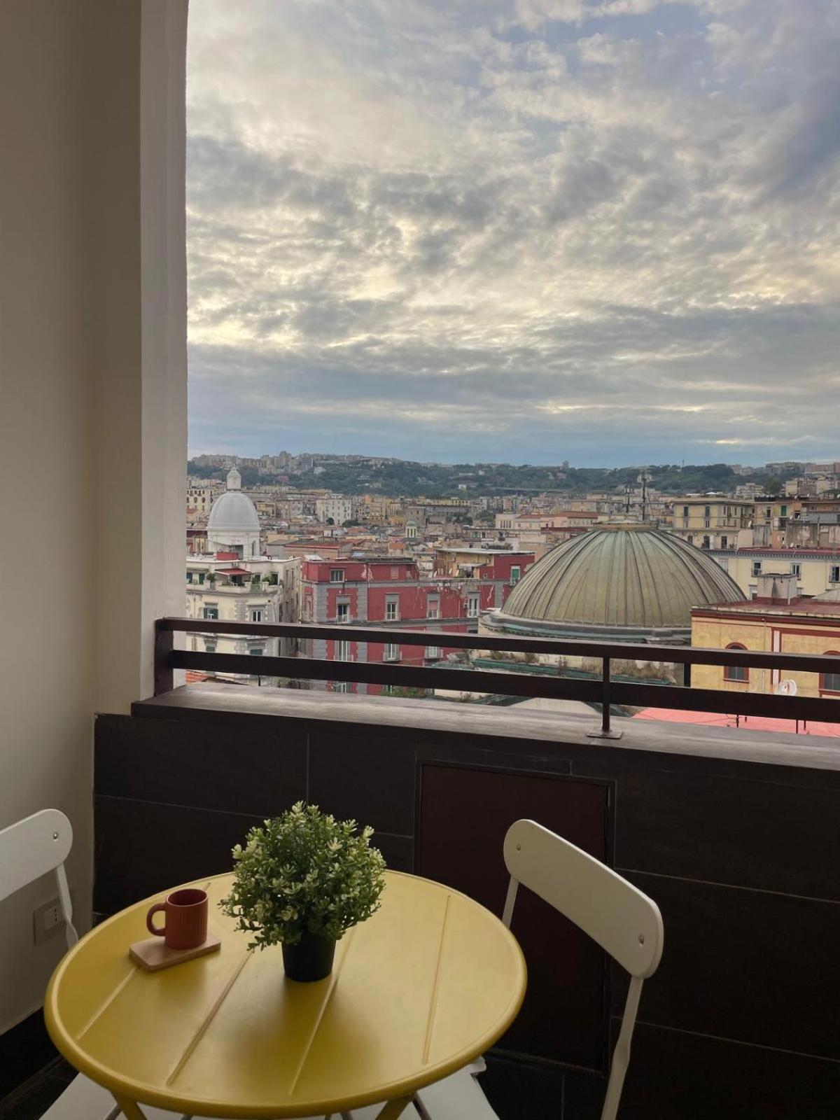 Faccia Gialla Napoli Casa Vacanze Bagian luar foto