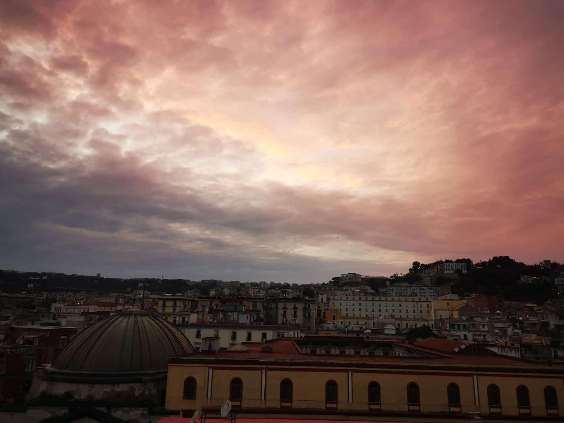 Faccia Gialla Napoli Casa Vacanze Bagian luar foto