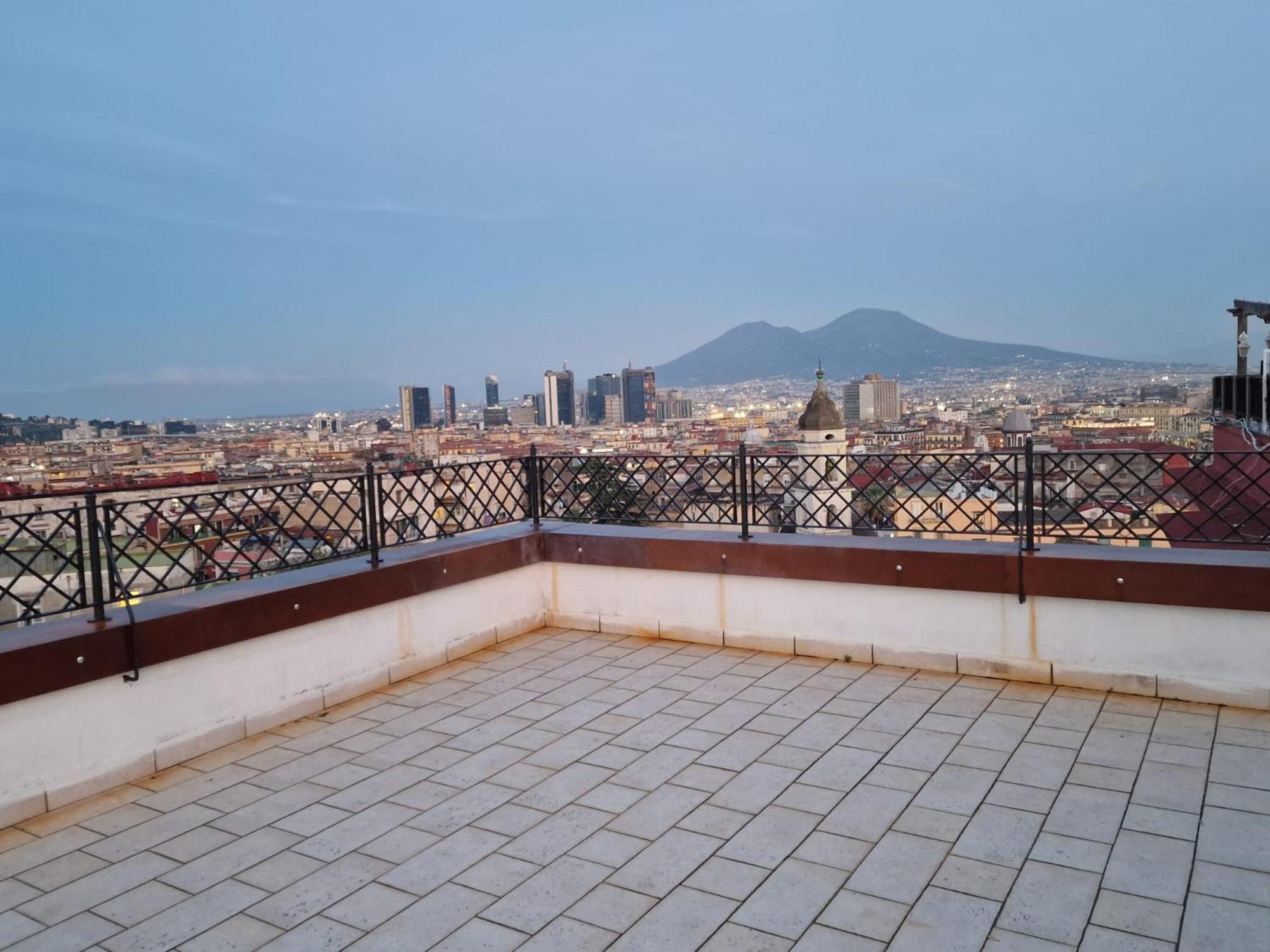 Faccia Gialla Napoli Casa Vacanze Bagian luar foto